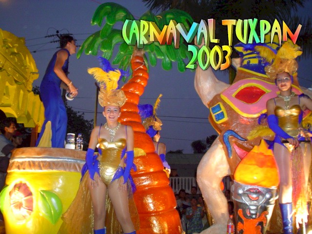 Imagen del carnaval Tuxpan 2003